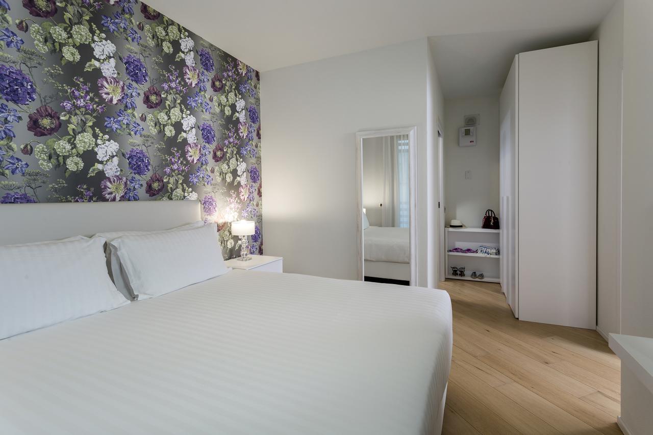 Embassy Aparthotel Rimini Buitenkant foto
